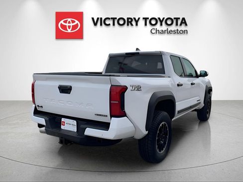 New 2025 Toyota Tacoma TRD Off-Road AWD/4WD image 6