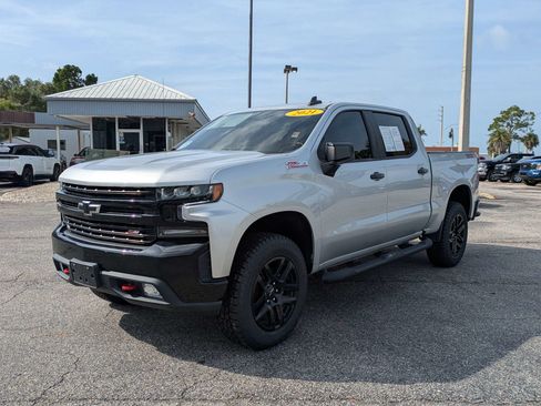 Used 2021 Chevrolet Silverado 1500 LT Trail Boss w/ Bed Protection Package AWD/4WD image 9