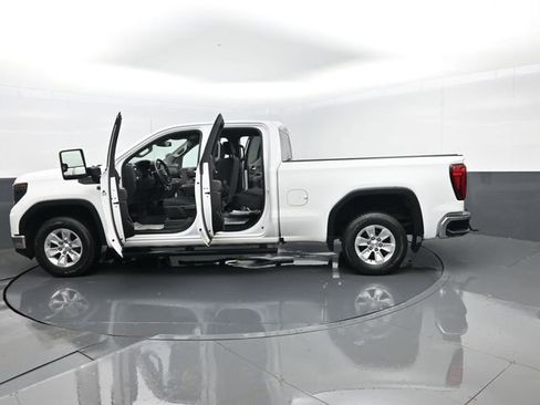Used 2023 GMC Sierra 1500 Pro w/ Pro Value Package AWD/4WD image 28