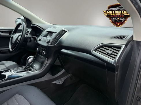 Used 2017 Ford Edge SE AWD/4WD image 19