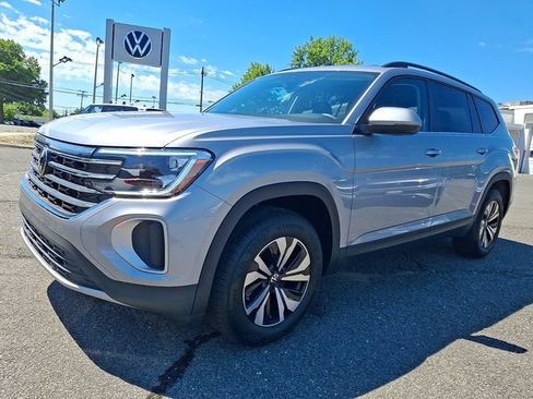 New 2026 Volkswagen Atlas SE AWD/4WD image 2
