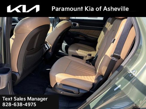 Used 2026 Kia Sorento SX Prestige w/ Olive Brown Leather Package AWD/4WD image 23