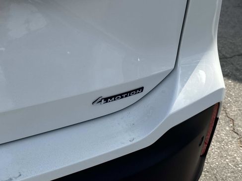 New 2026 Volkswagen Tiguan S image 5