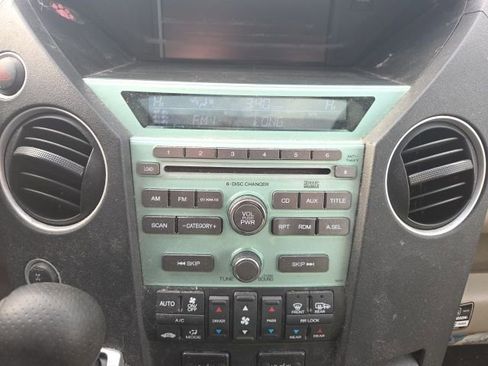 Used 2009 Honda Pilot Touring image 29