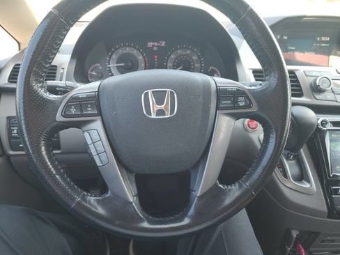 Used 2016 Honda Odyssey EX-L image 18