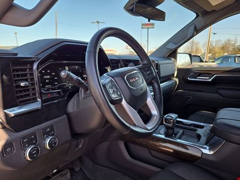 Used 2023 GMC Sierra 1500 Elevation AWD/4WD image 22