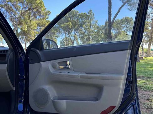 Used 2009 Kia Spectra EX image 26