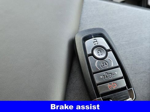 New 2025 Ford Bronco Outer Banks image 33