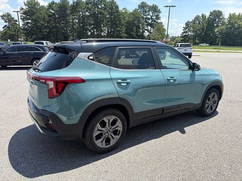 Used 2024 Kia Seltos S FWD image 10