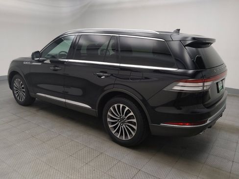 Used 2020 Lincoln Aviator Reserve w/ Elements Package Plus image 3