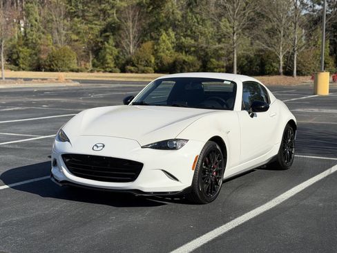 Used 2017 MAZDA MX-5 Miata RF Club w/ Brembo/BBS Package image 3