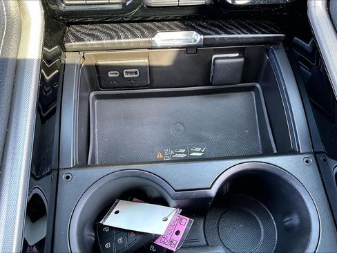 Used 2021 GMC Yukon Denali w/ Denali Premium Package image 26