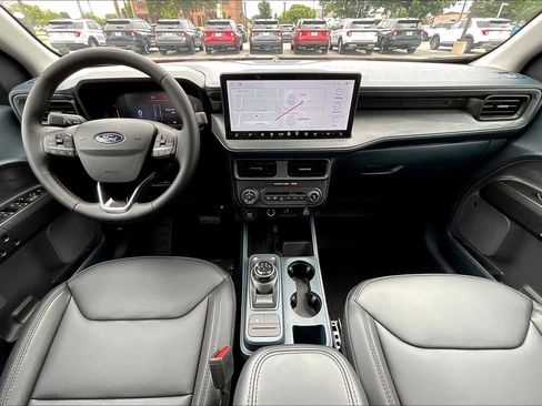 New 2025 Ford Maverick Lariat w/ Black Appearance Package image 5