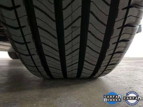 Used 2025 Chevrolet Equinox EV LT w/ Convenience Package image 98