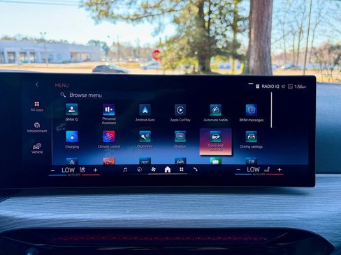 Used 2025 BMW i4 xDrive40i image 10