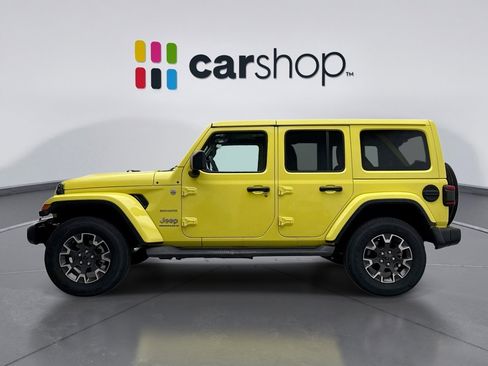 Used 2024 Jeep Wrangler Unlimited Sahara w/ Technology Group image 2