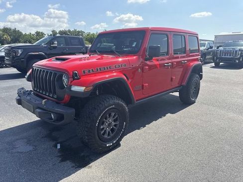 Used 2022 Jeep Wrangler Unlimited Rubicon w/ Trailer Tow Package AWD/4WD image 7