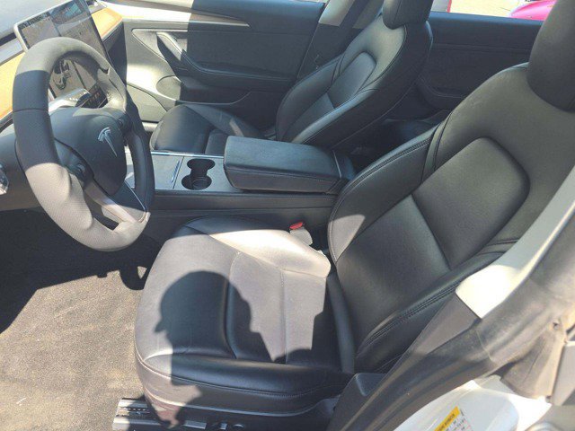 Used 2022 Tesla Model 3 Long Range AWD/4WD image 8