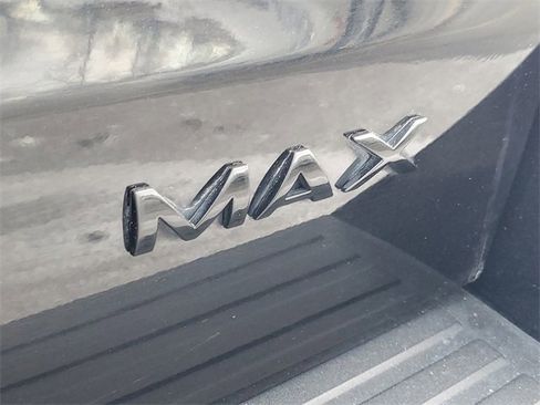 Used 2022 Ford Expedition Max Limited image 11