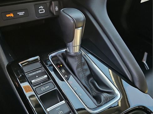 Used 2025 Acura Integra FWD image 25