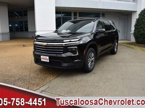 New 2025 Chevrolet Traverse LT w/ Driver Confidence Package image 5