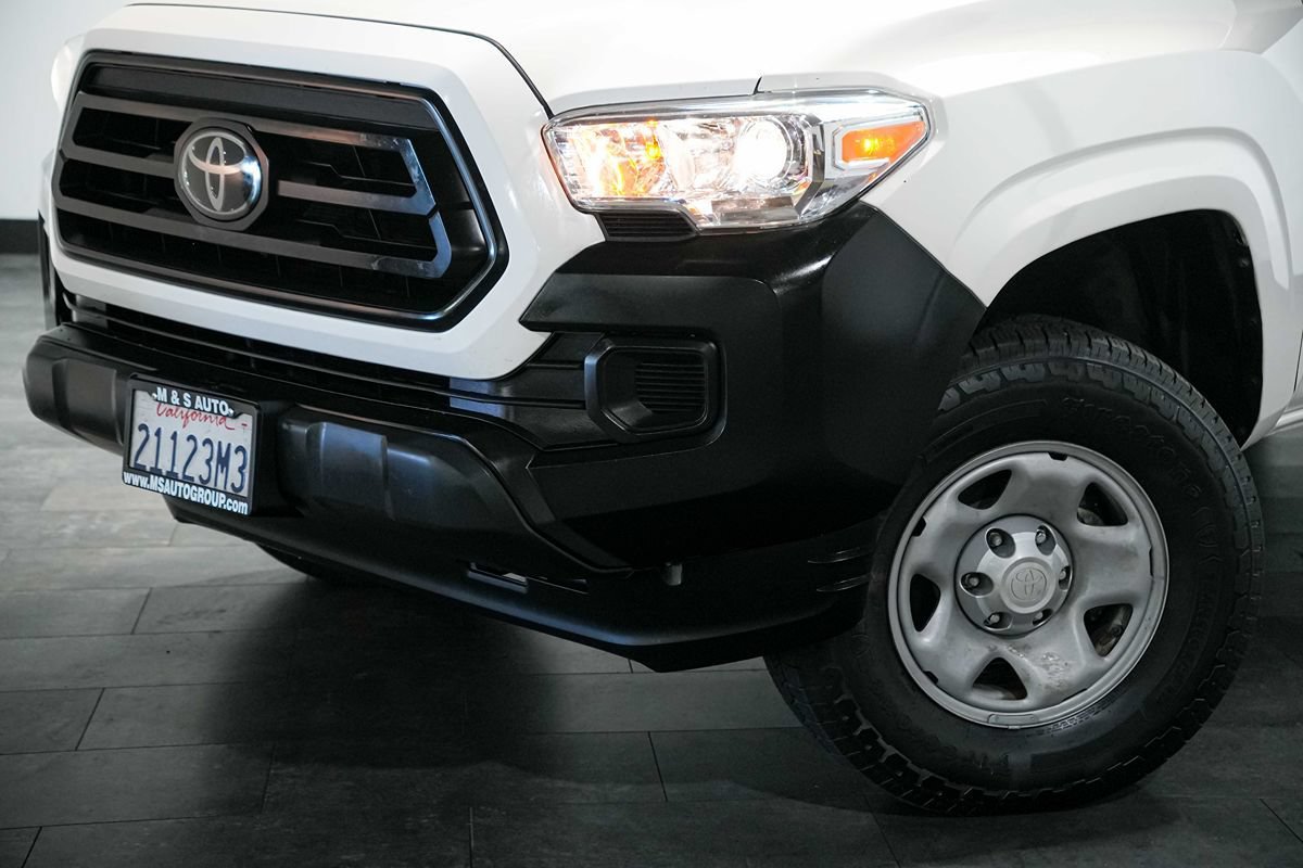 Used 2022 Toyota Tacoma SR RWD image 10