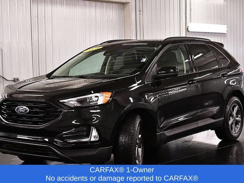 Used 2023 Ford Edge SEL w/ Sport Appearance Package AWD/4WD image 3