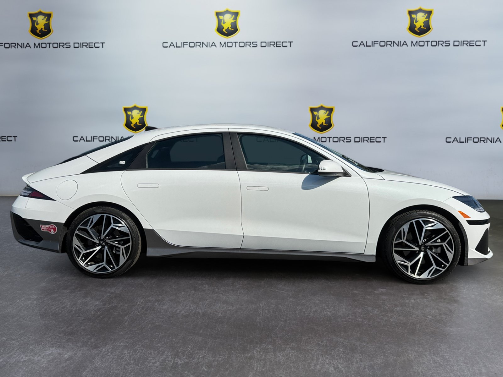 Used 2024 Hyundai Ioniq 6 SEL RWD image 6
