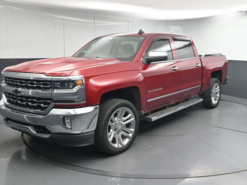 Used 2018 Chevrolet Silverado 1500 LTZ image 4