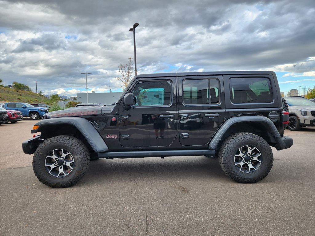 Used 2023 Jeep Wrangler Unlimited Rubicon w/ Steel Bumper Group AWD/4WD image 4