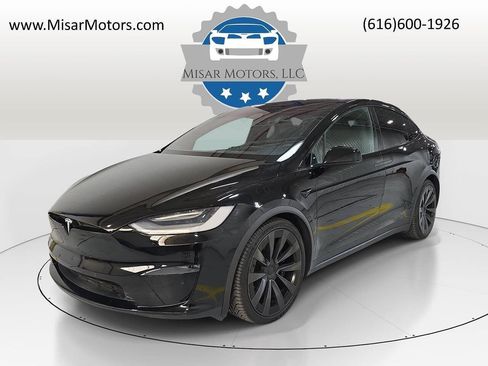 Used 2022 Tesla Model X Plaid AWD/4WD image 3