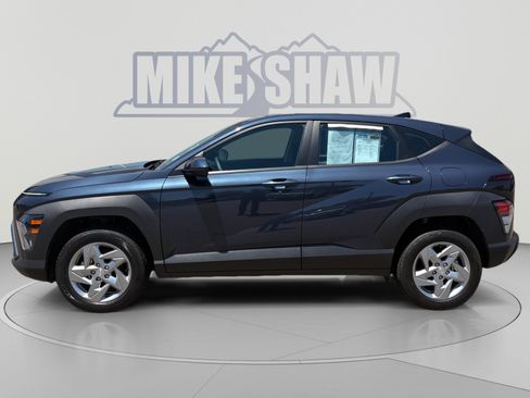 Used 2024 Hyundai Kona SE AWD/4WD image 2