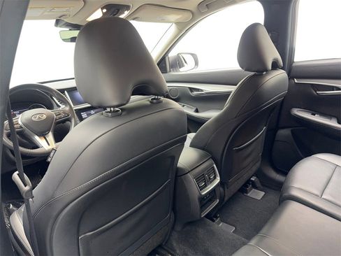 Used 2024 INFINITI QX50 Luxe image 34