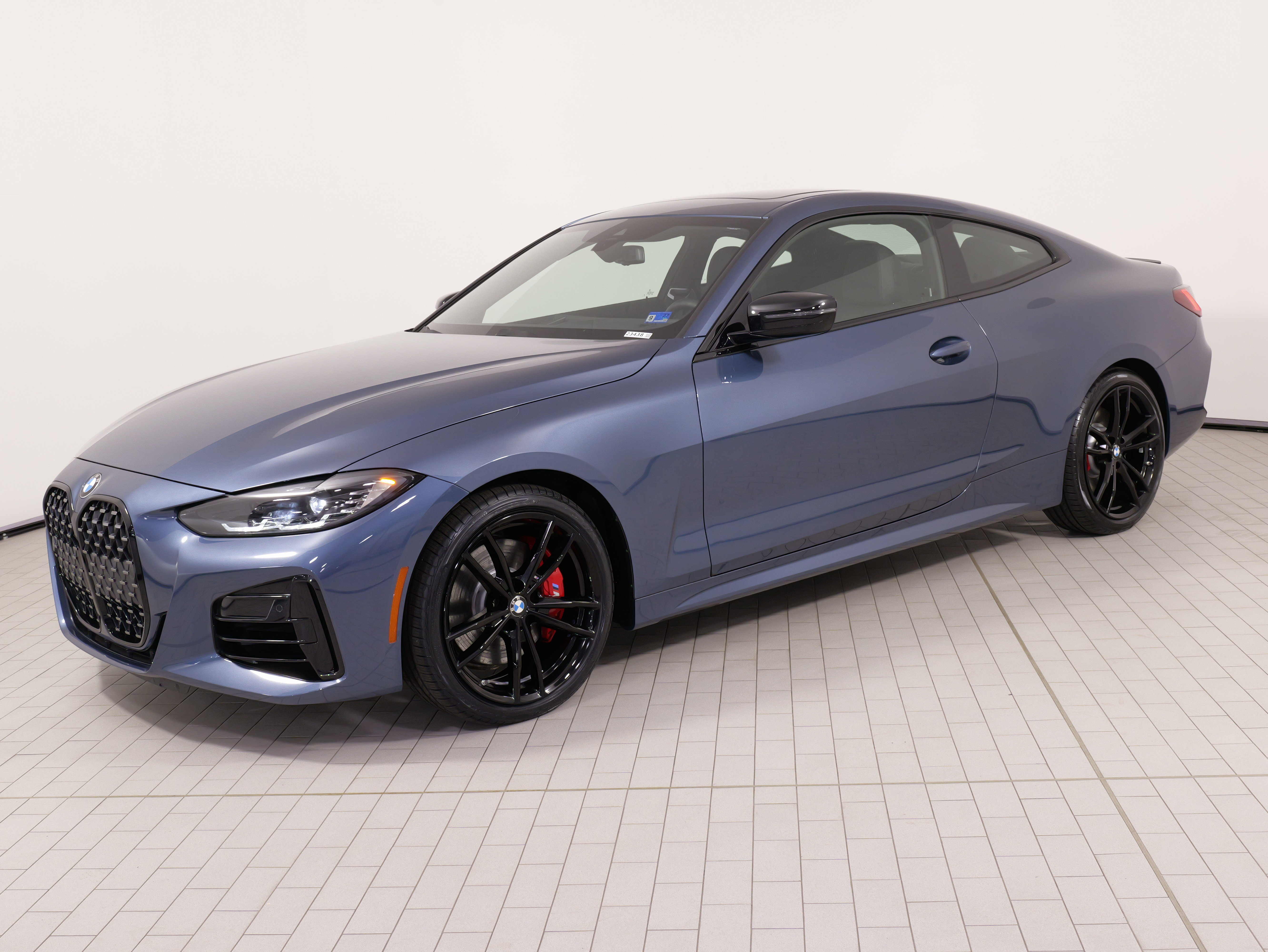 Used 2024 BMW 440i xDrive Coupe w/ Premium Package AWD/4WD image 1