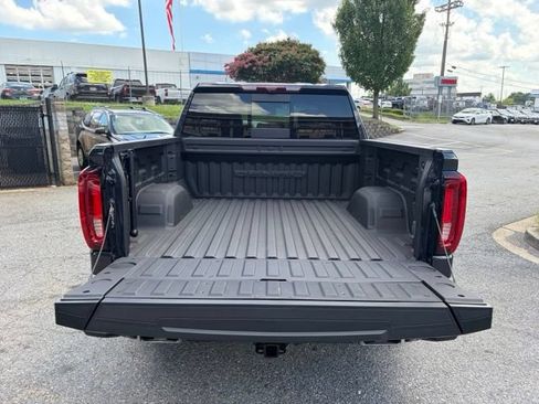 Used 2024 GMC Sierra 1500 Denali Ultimate AWD/4WD image 7