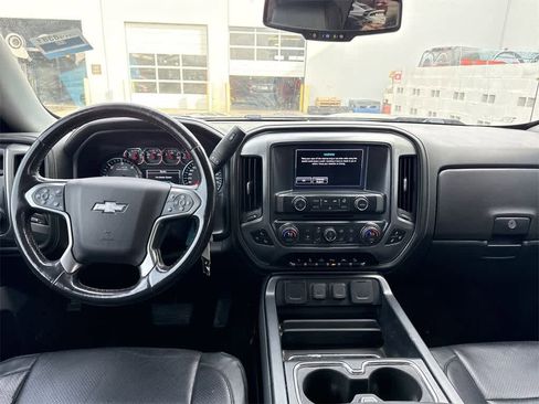 Used 2018 Chevrolet Silverado 1500 LTZ Z71 w/ Centennial Edition image 16