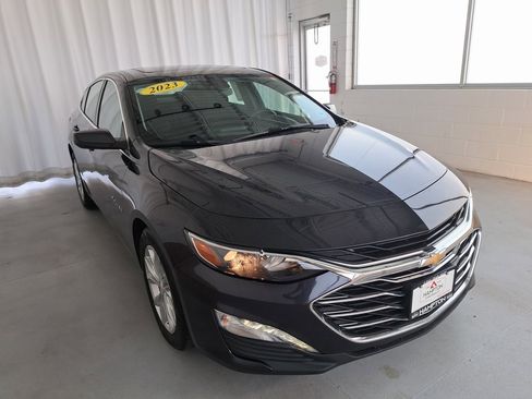 Used 2023 Chevrolet Malibu LT image 4