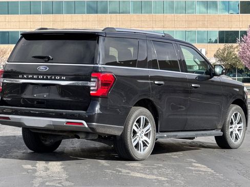 Used 2024 Ford Expedition Limited RWD image 4