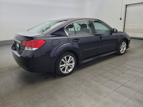 Used 2013 Subaru Legacy 2.5i Premium AWD/4WD image 10