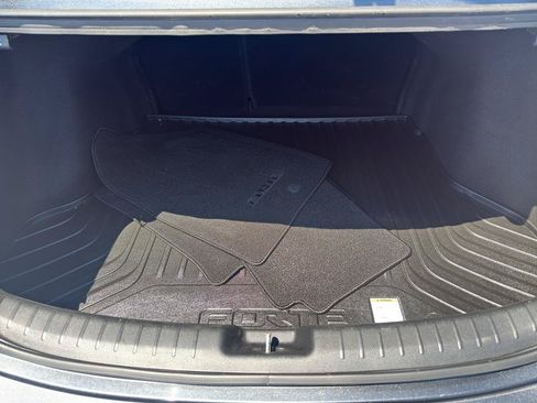 Used 2023 Kia Forte GT FWD image 6