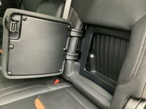 New 2026 GMC Sierra 2500 AT4 w/ AT4 Premium Plus Package image 33