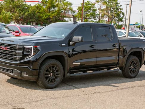 Used 2026 GMC Sierra 1500 Elevation w/ Elevation Select Package AWD/4WD image 9
