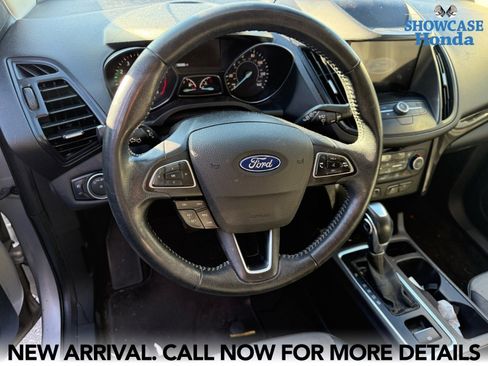 Used 2019 Ford Escape SE image 9