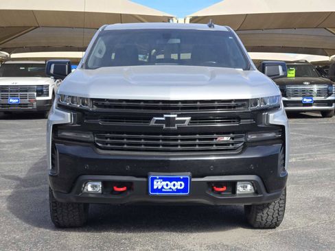 Used 2020 Chevrolet Silverado 1500 LT Trail Boss image 3