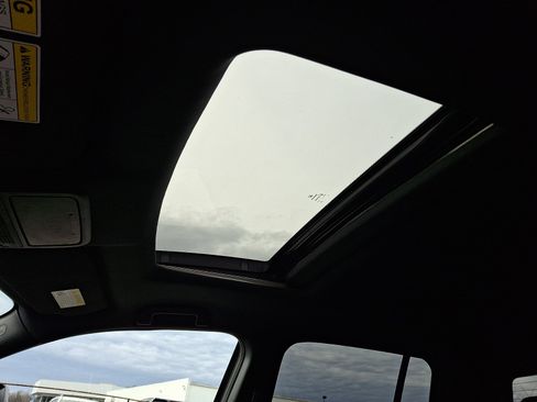 Used 2023 Honda Ridgeline Black Edition image 15