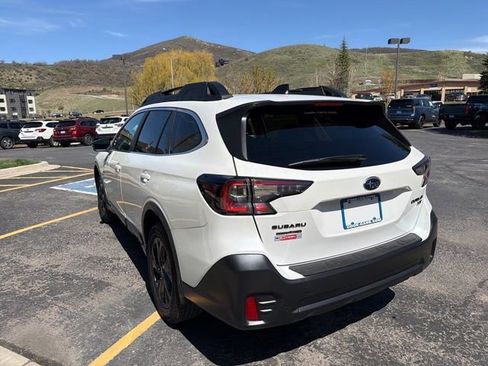Used 2021 Subaru Outback Onyx Edition XT AWD/4WD image 10