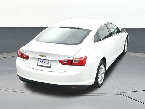 Used 2025 Chevrolet Malibu LT image 60