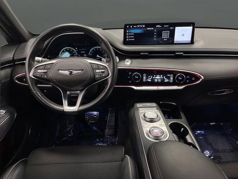 Used 2024 Genesis GV70 2.5T Sport Prestige w/ Sport Prestige Package image 5