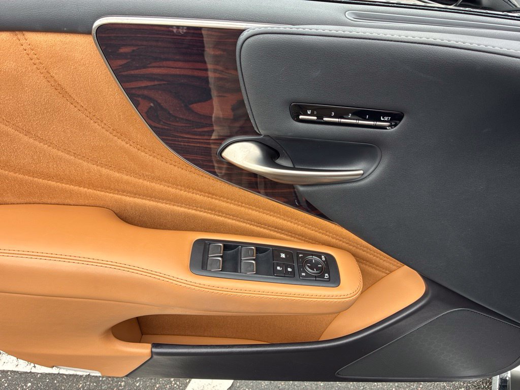 Certified 2021 Lexus LS 500 RWD image 16