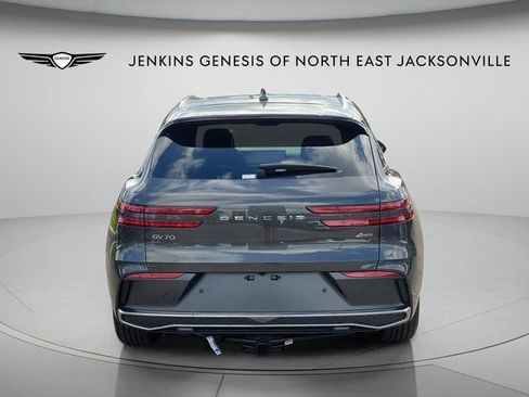 New 2026 Genesis GV70 2.5T Advanced w/ G1 Accessory Package AWD/4WD image 3